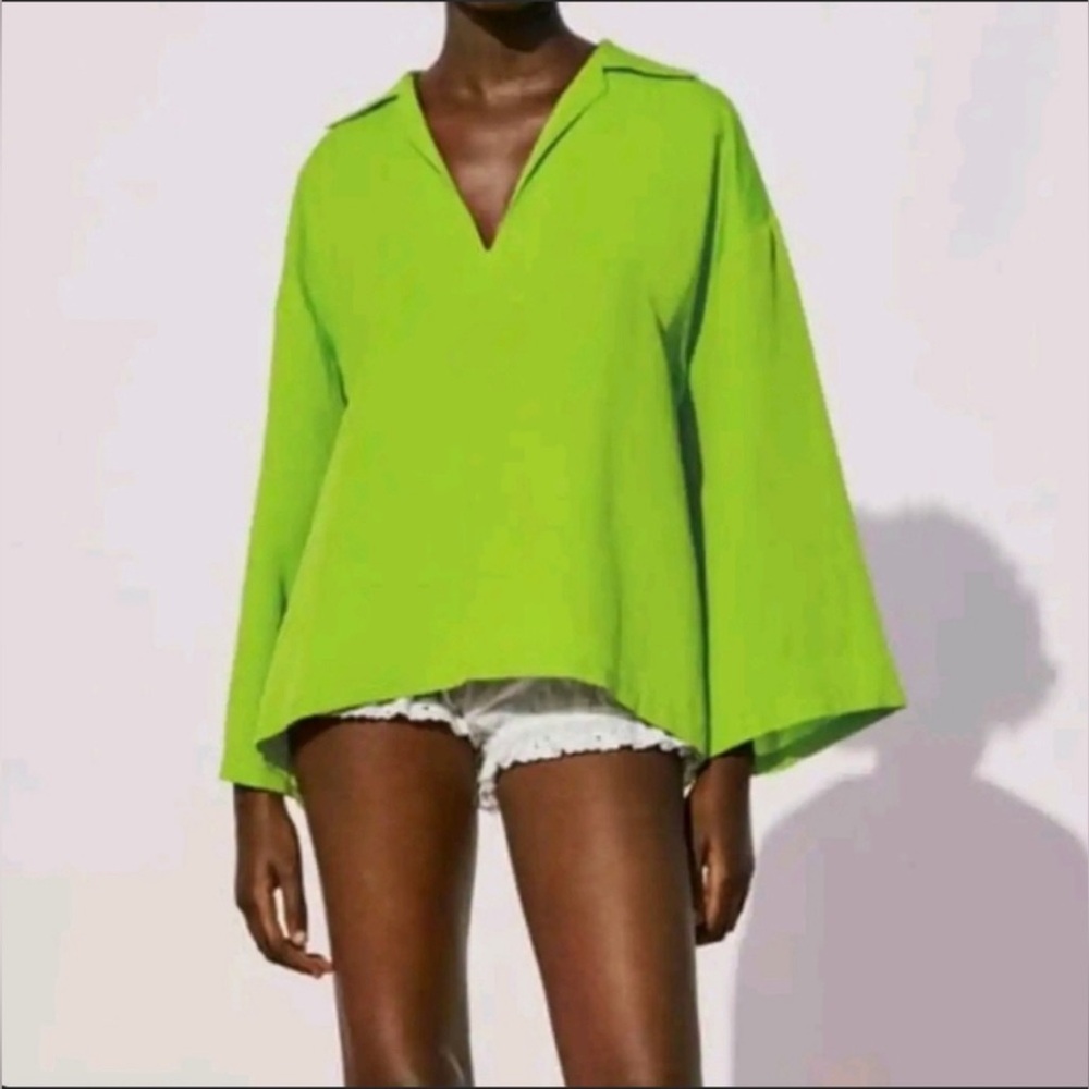 Zara bright green blouse NWT